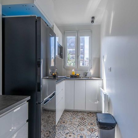 Studio Sleeps 4 With Terrace, 500M Place Morny Довиль Экстерьер фото